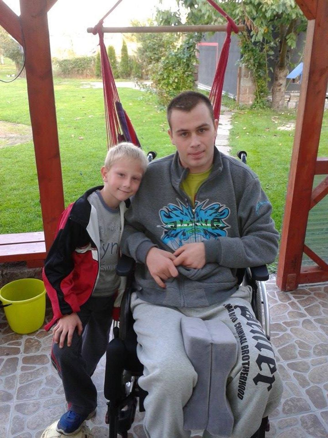 Potrącił go samochód. Pomóżmy w rehabilitacji Zbysia Potrącił go samochód. Pomóżmy w rehabilitacji Zbysia