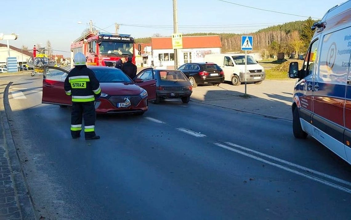 Potrącił ją na pasach. 17-latka przetransportowana do szpitala [FOTO]