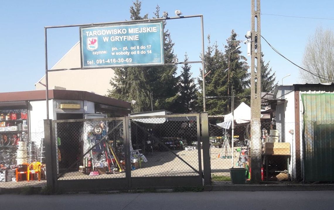 Powstrzymajmy pomysł ograniczenia wjazdu w bramę na Targowisko Miejskie [list]