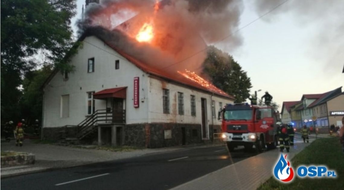 Pożar budynku wielorodzinnego wybuchł nad ranem