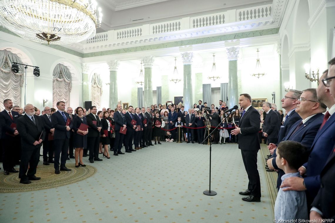 Prezydent wręczył kolejne nominacje profesorskie. Wśród nominowanych dr hab. inż. Bartosz Powałka Prezydent wręczył kolejne nominacje profesorskie. Wśród nominowanych dr hab. inż. Bartosz Powałka
