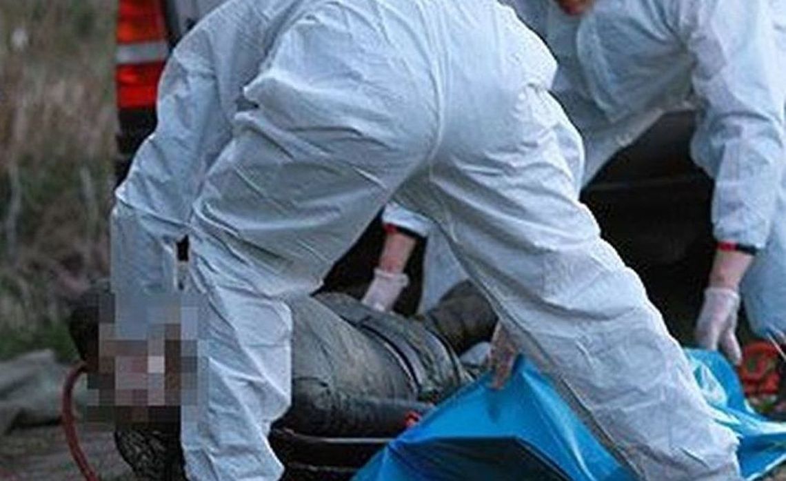 Proboszcz zadał cios siekierą i podpalił. Mężczyzna wtedy jeszcze żył