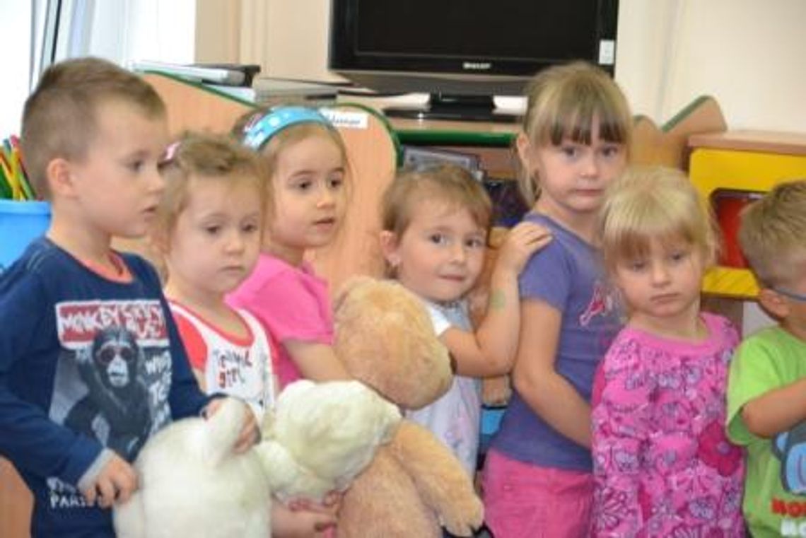 Przedszkolaki uczyły się pierwszej pomocy Przedszkolaki uczyły się pierwszej pomocy