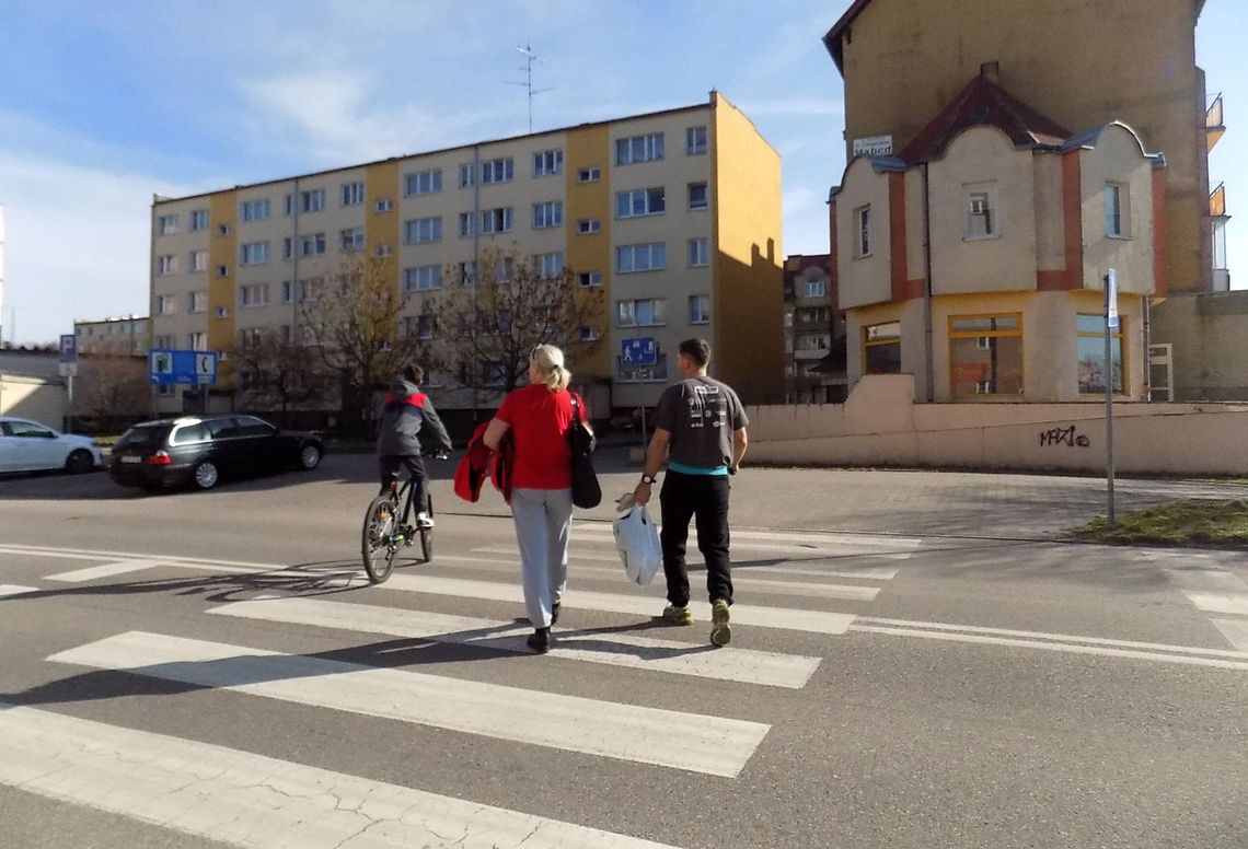 Przejścia dla pieszych – przydałoby się ich więcej Przejścia dla pieszych – przydałoby się ich więcej