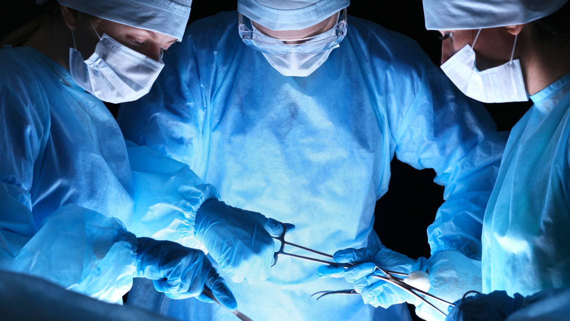 Zła wiadomość dla pacjentów. Operacje i zabiegi medyczne przesuwają na 2026 r.