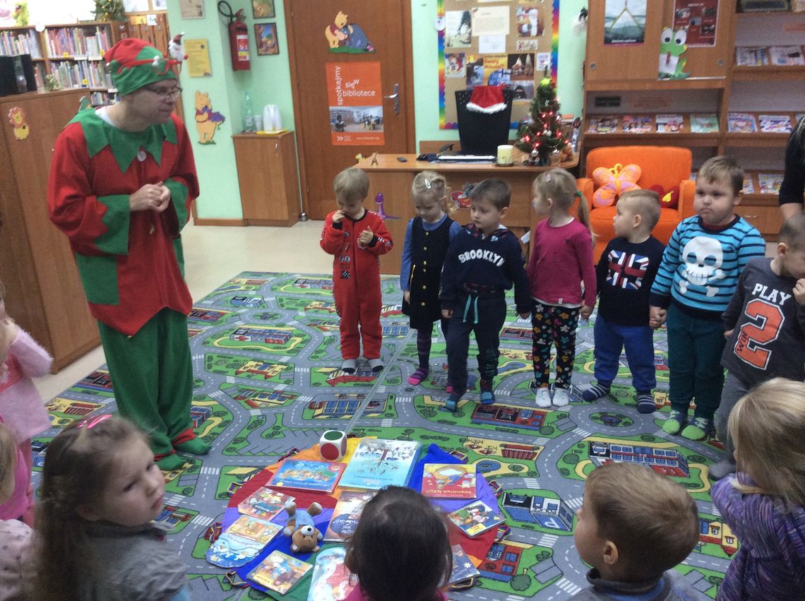 Przyjaciele Misia Uszatka z wizytą w bibliotece Przyjaciele Misia Uszatka z wizytą w bibliotece