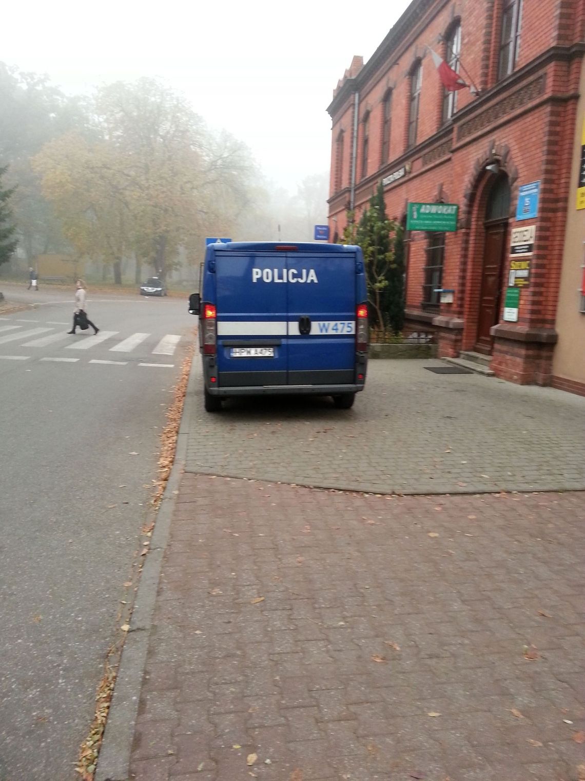 Przyłapał policjantów – „mistrzów” parkowania Przyłapał policjantów – „mistrzów” parkowania