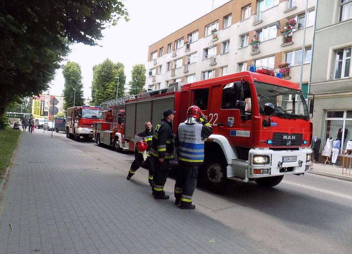Przypalony obiad postawił straż pożarną na nogi Przypalony obiad postawił straż pożarną na nogi