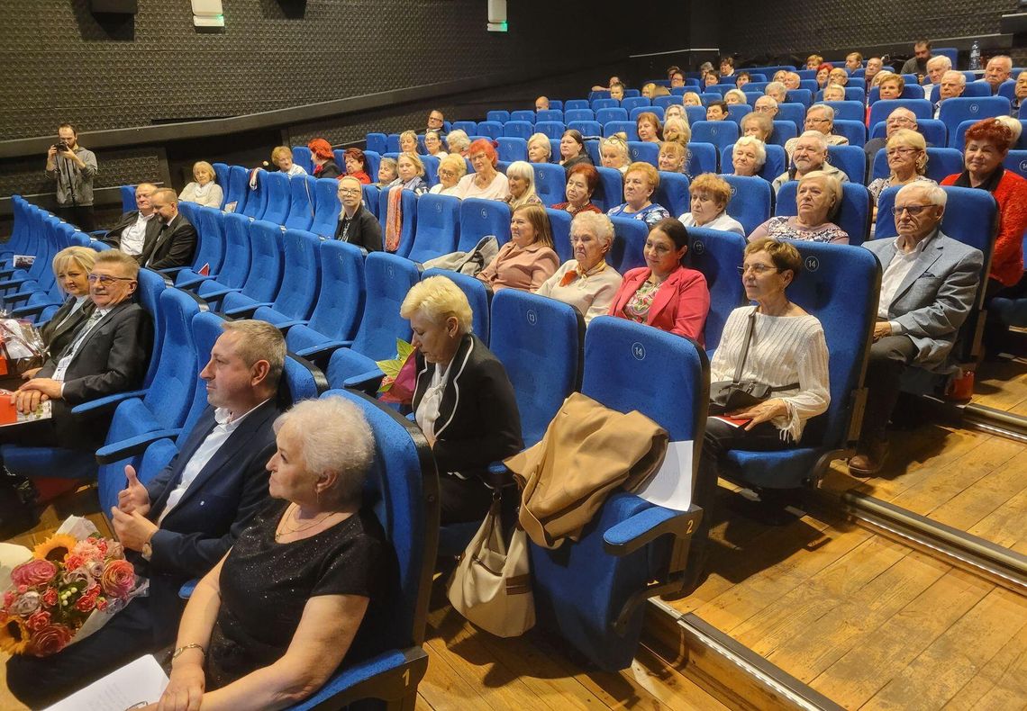 PSS Społem w Gryfinie świętuje dziś jubileusz! PSS Społem w Gryfinie świętuje dziś jubileusz!