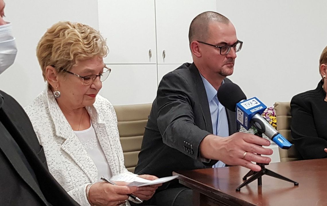 Radni miejscy mają jednoznaczne stanowisko na temat szpitala w Gryfinie [WIDEO]