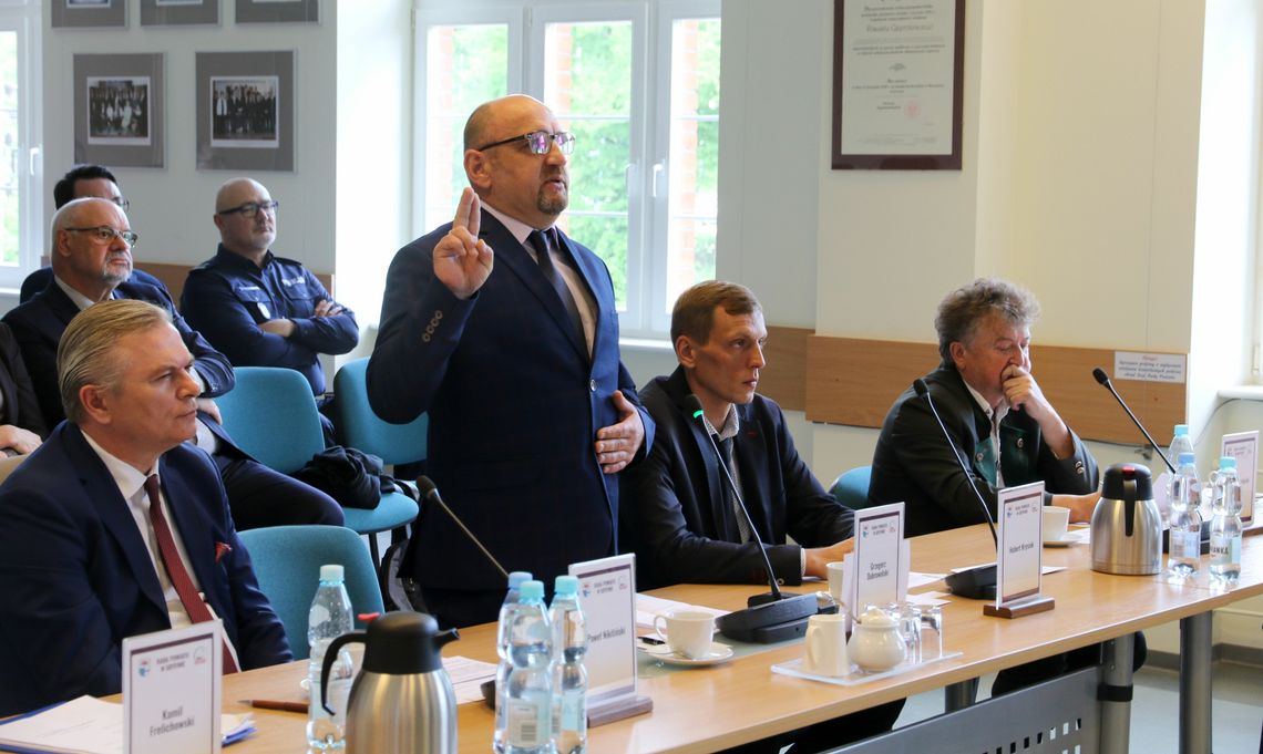 Radni PiS protestują. Chodzi o wiceprzewodniczącego Rady