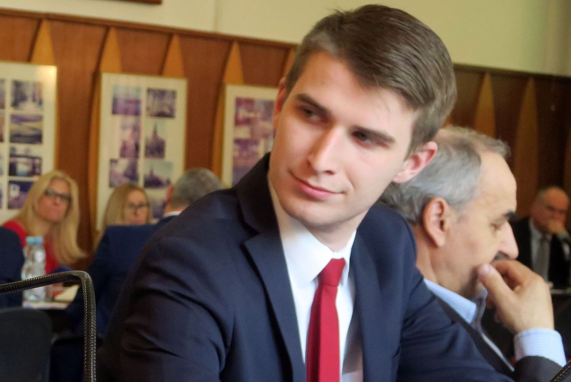 Radny Łukasz Kamiński skrytykował władze za brak wsparcia WOPR? Radny Łukasz Kamiński skrytykował władze za brak wsparcia WOPR?