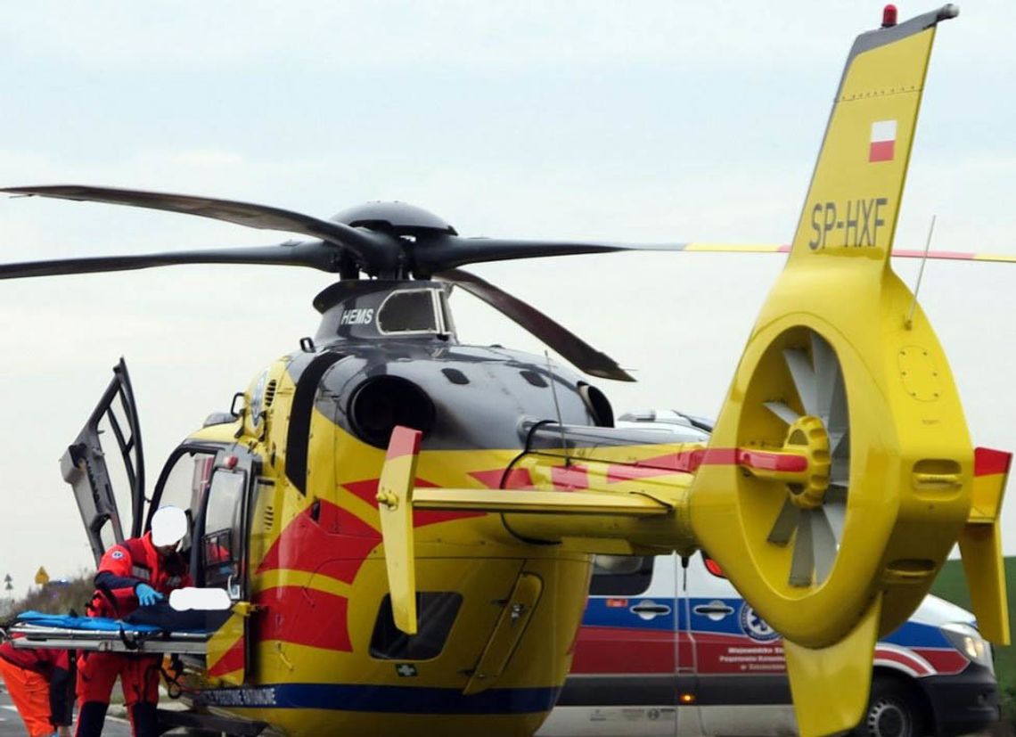 Rannego pieszego zabrał helikopter Rannego pieszego zabrał helikopter