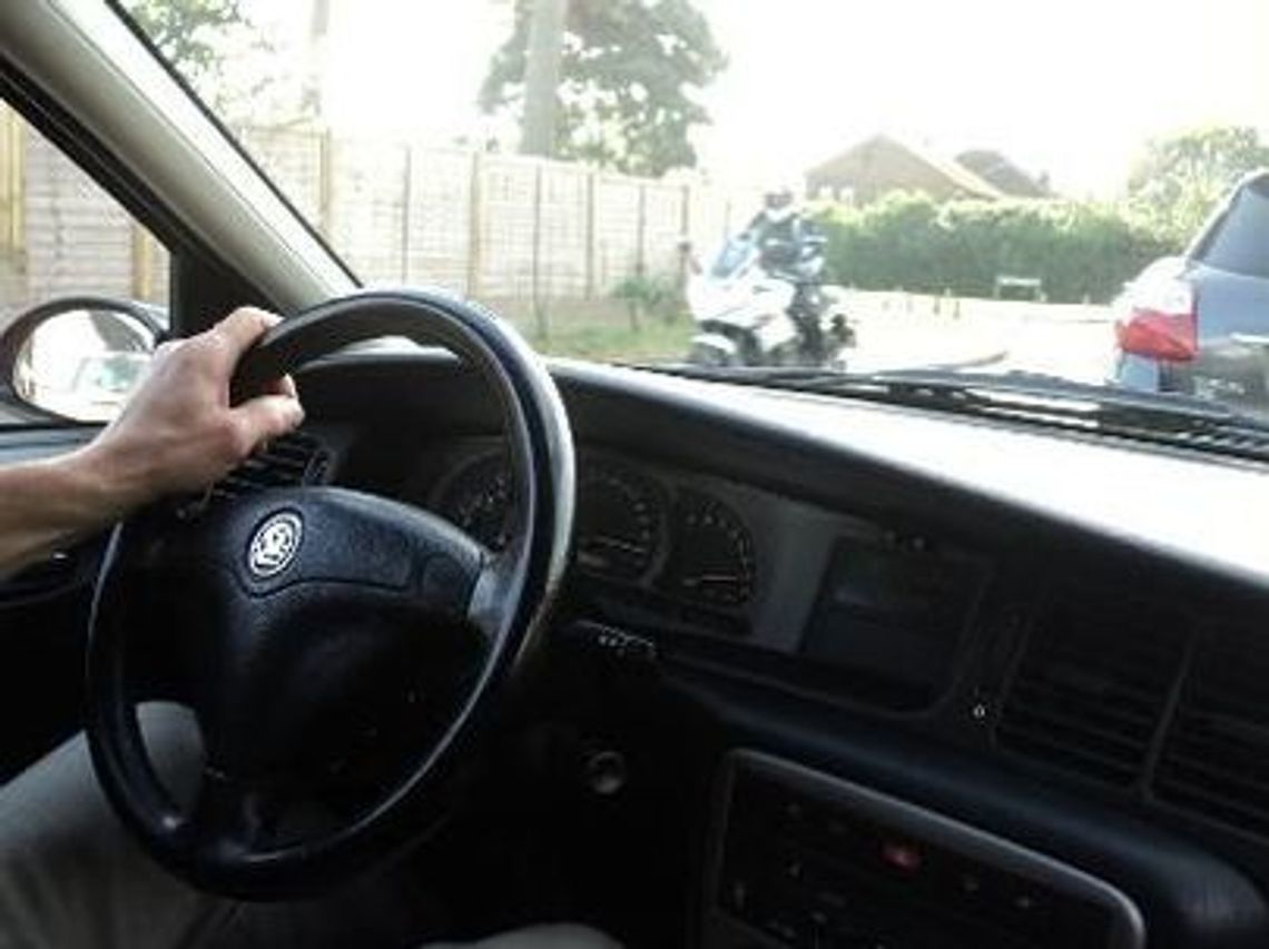 Razem pili, a potem ją okradł Razem pili, a potem ją okradł