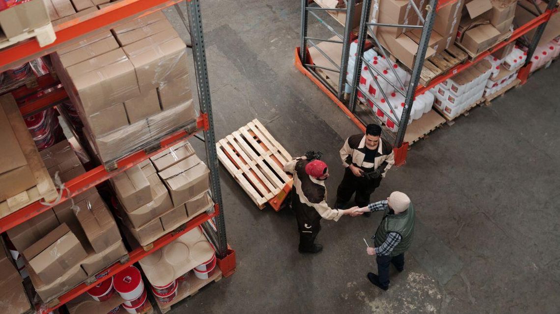 Rekord dotyczy średniej płacy. Miedzy płacą średnią a minimalną różnica jest olbrzymia