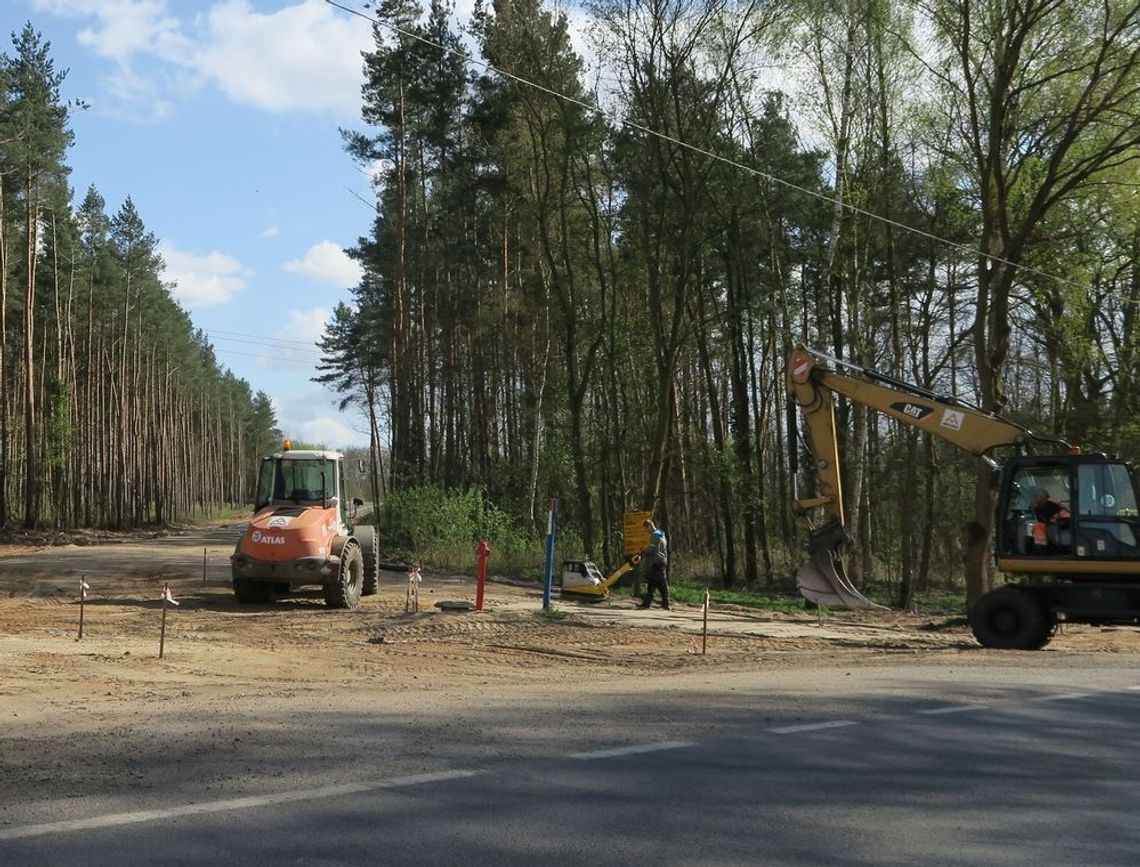 Rolnicy nie mogą dojechać do pól nową drogą