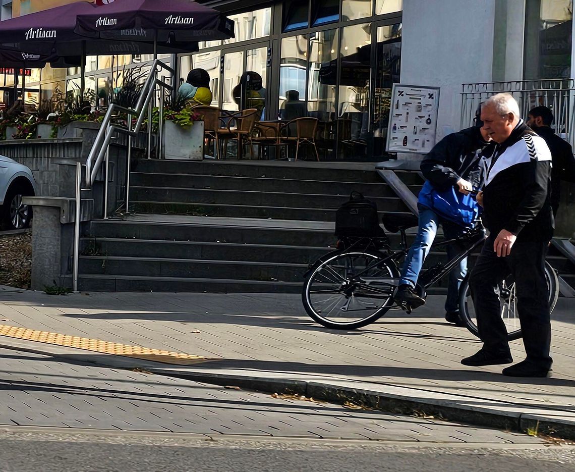 Rowerem na majówkę 2026. Poznaj aktualny taryfikator i zasady bezpiecznej jazdy