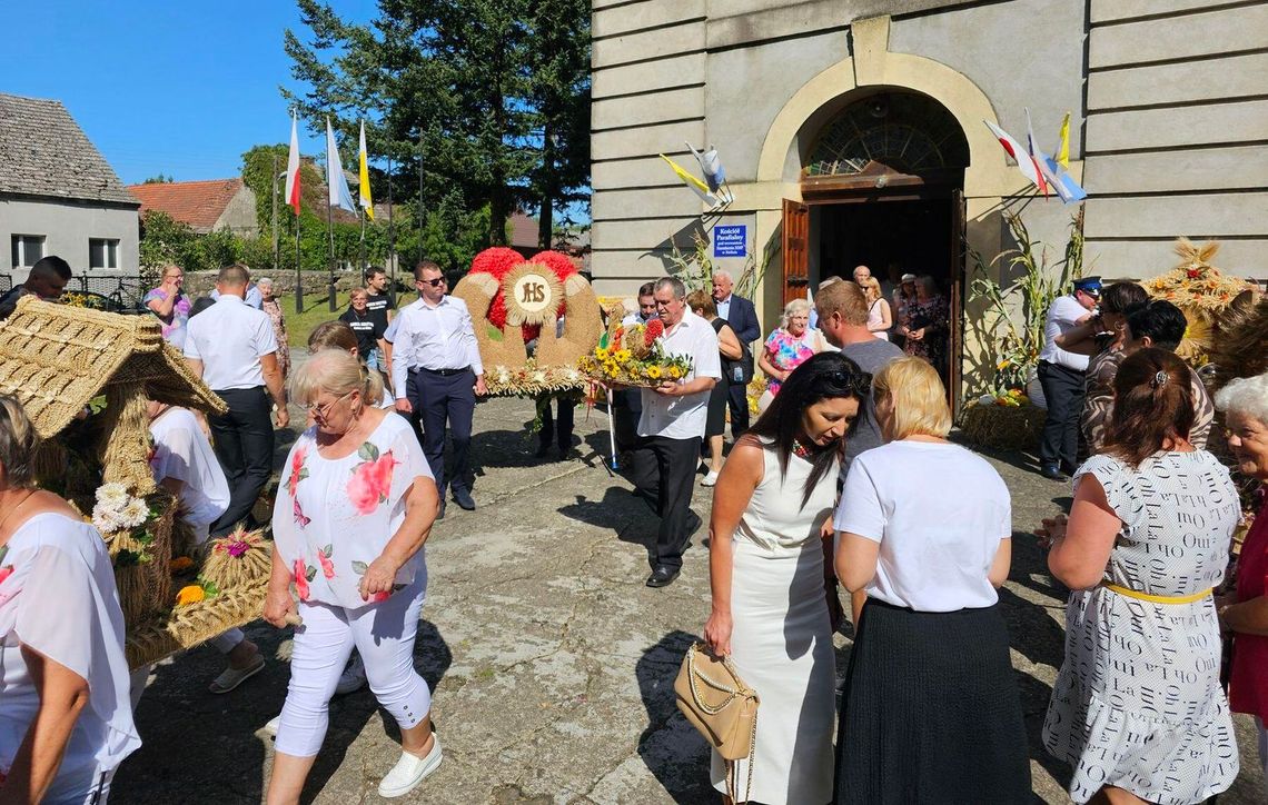 Róże Europy na święto gminy, Miły Pan na dożynki. Dwa dni pełne zabawy i atrakcji Róże Europy na święto gminy, Miły Pan na dożynki. Dwa dni pełne zabawy i atrakcji