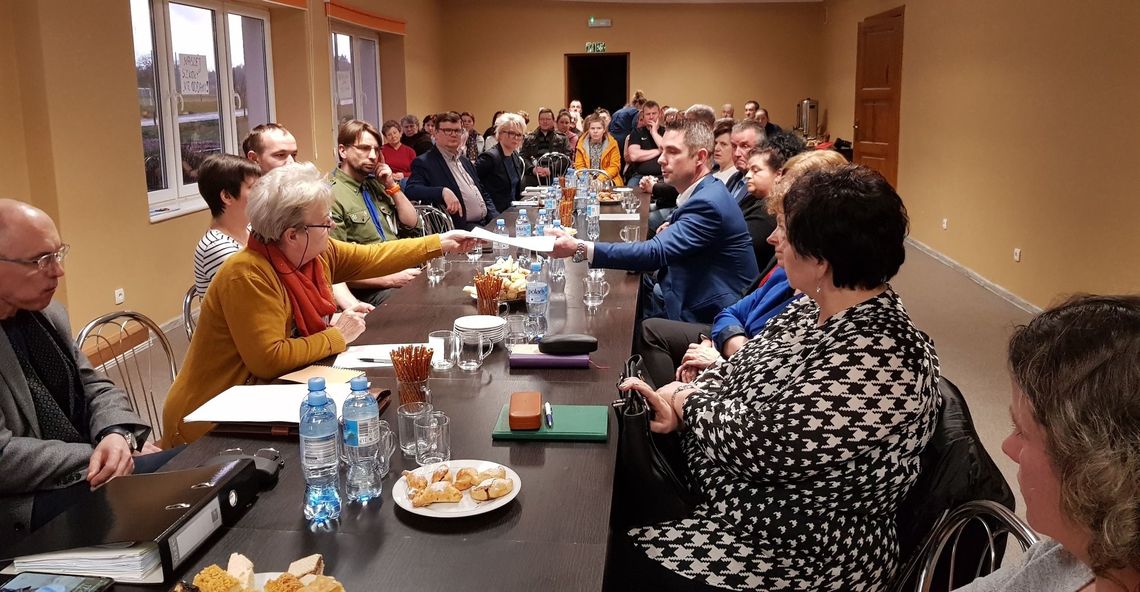 Rozmawiają o przyszłości szkoły