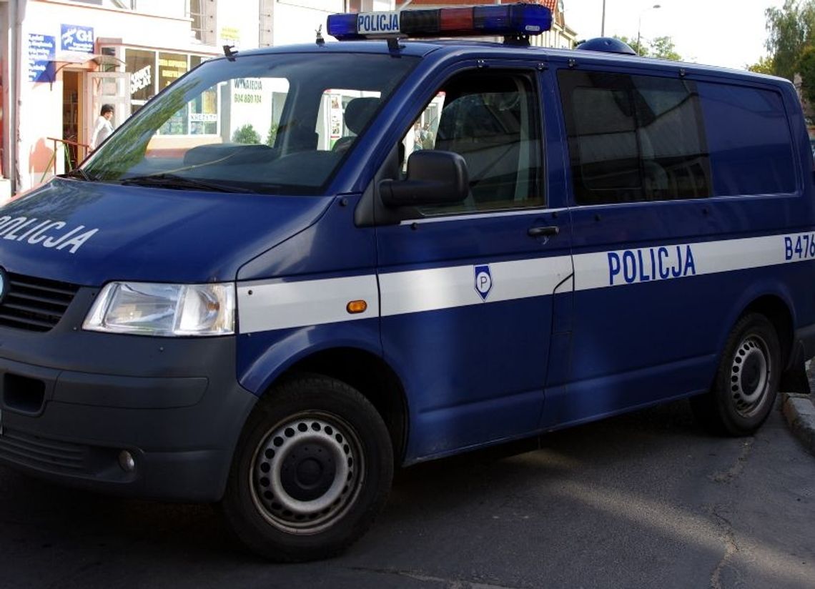 Rozpijał i dawał narkotyki nieletniej. Wpadł w ręce policji Rozpijał i dawał narkotyki nieletniej. Wpadł w ręce policji