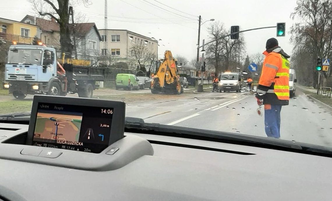 Ruch wahadłowy na Łużyckiej