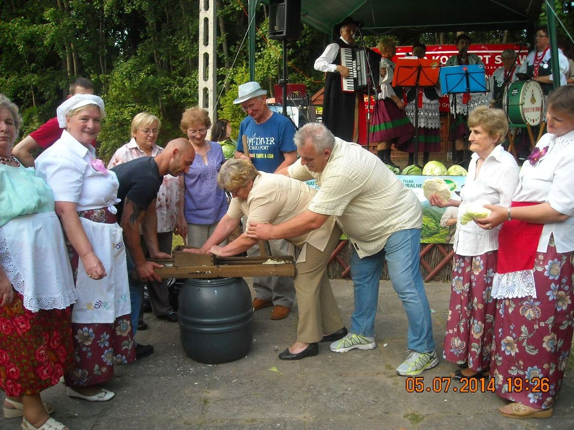 Rzut wałkiem w chłopa - Biesiada Kapuściana 2015