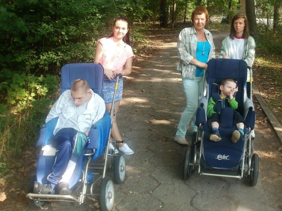 Są i pomagają aktywnie