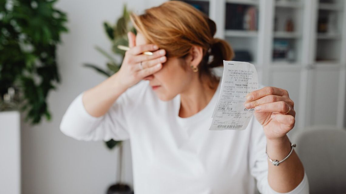 Królowa długów i rekordowe zaległości Polaków w KRD i ich konsekwencje. Miliard zł długu wobec sądów