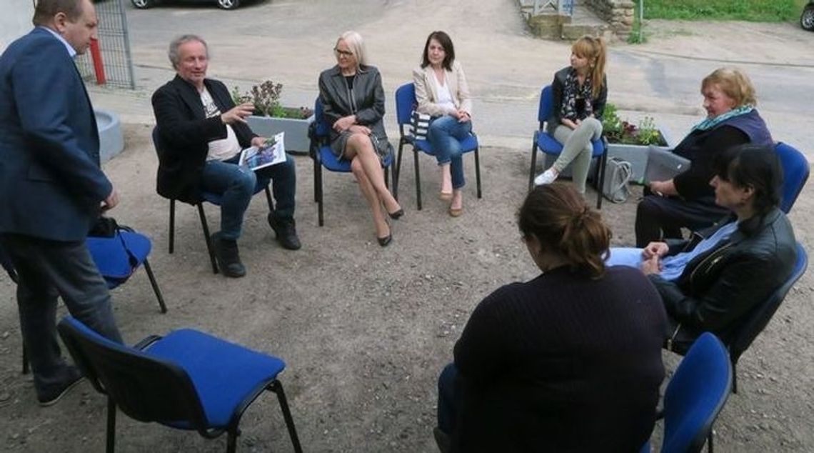 Sąsiedzkie stosunki zmielili uchodźcy Sąsiedzkie stosunki zmielili uchodźcy