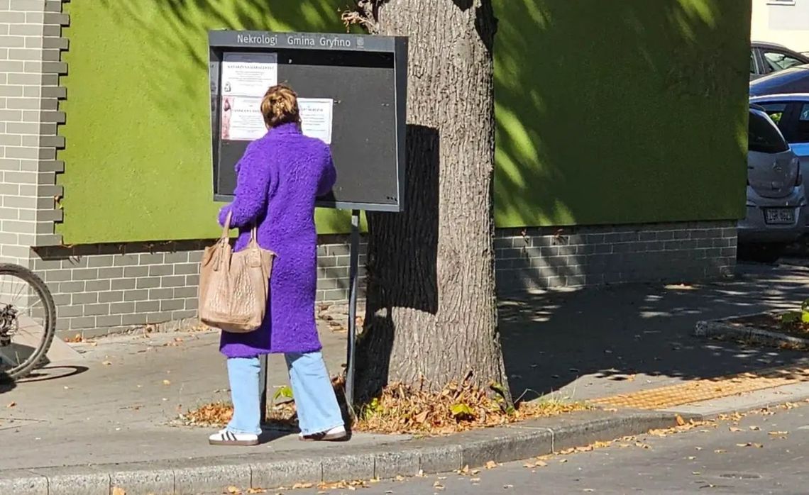 Serce w żałobie jest jak pęknięte naczynie – wciąż potrafi pomieścić miłość, ale ból bezustannie z niego przecieka Serce w żałobie jest jak pęknięte naczynie – wciąż potrafi pomieścić miłość, ale ból bezustannie z niego przecieka