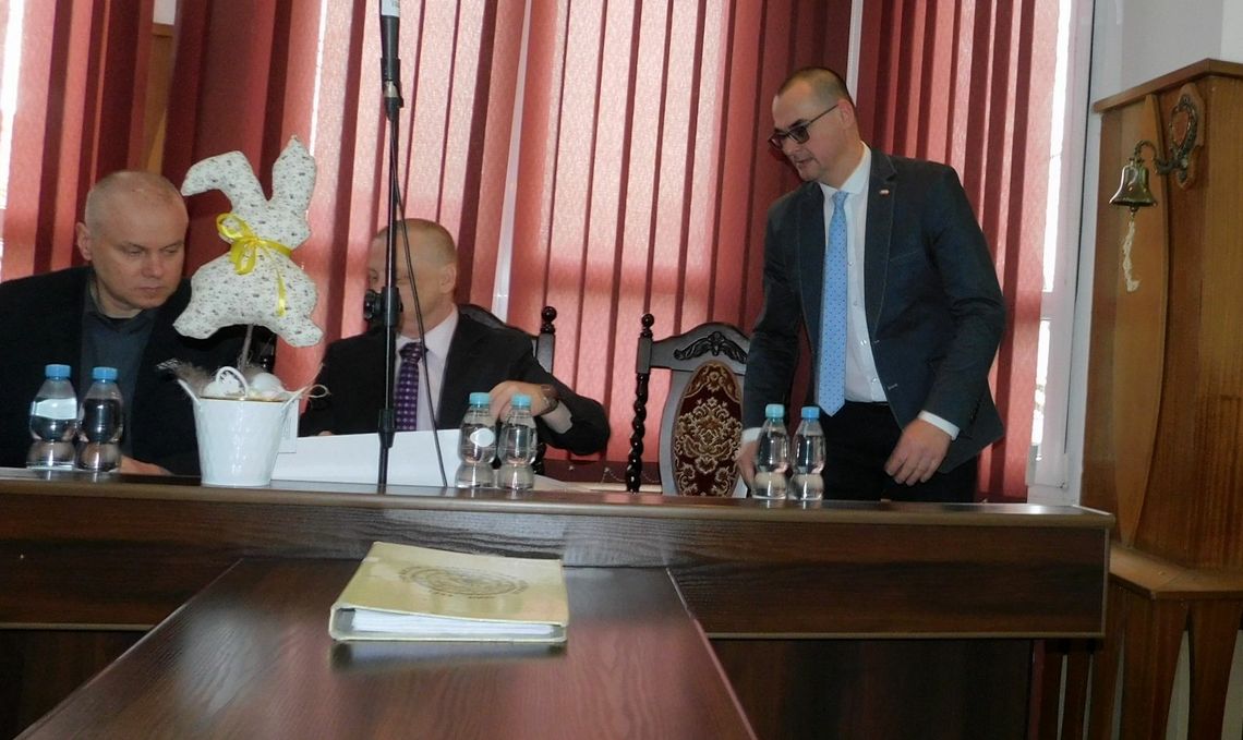 Sesja, na której nie ma burmistrza