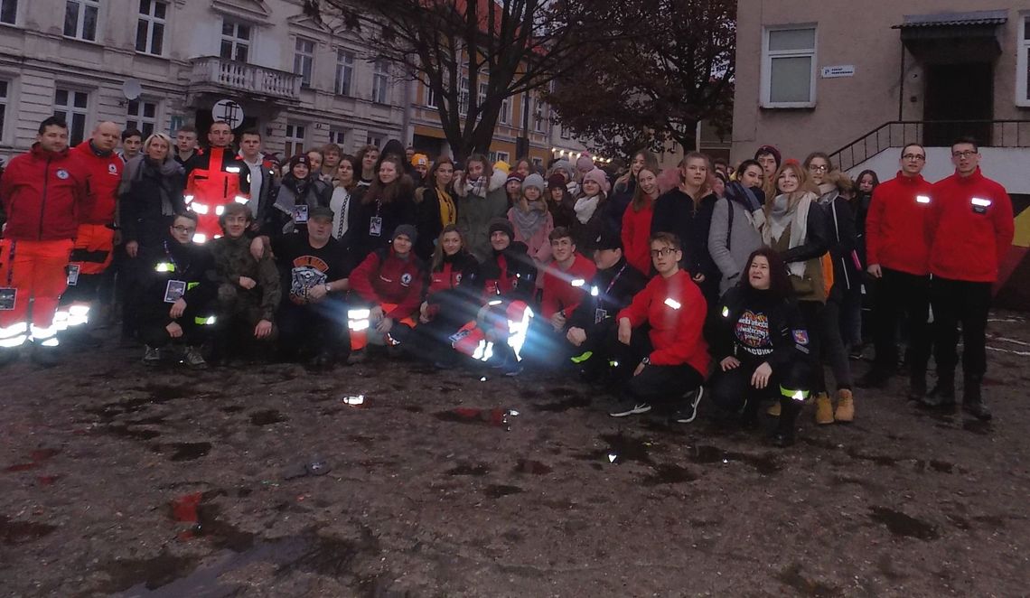 Setka wolontariuszy ruszyła na ulice Gryfina