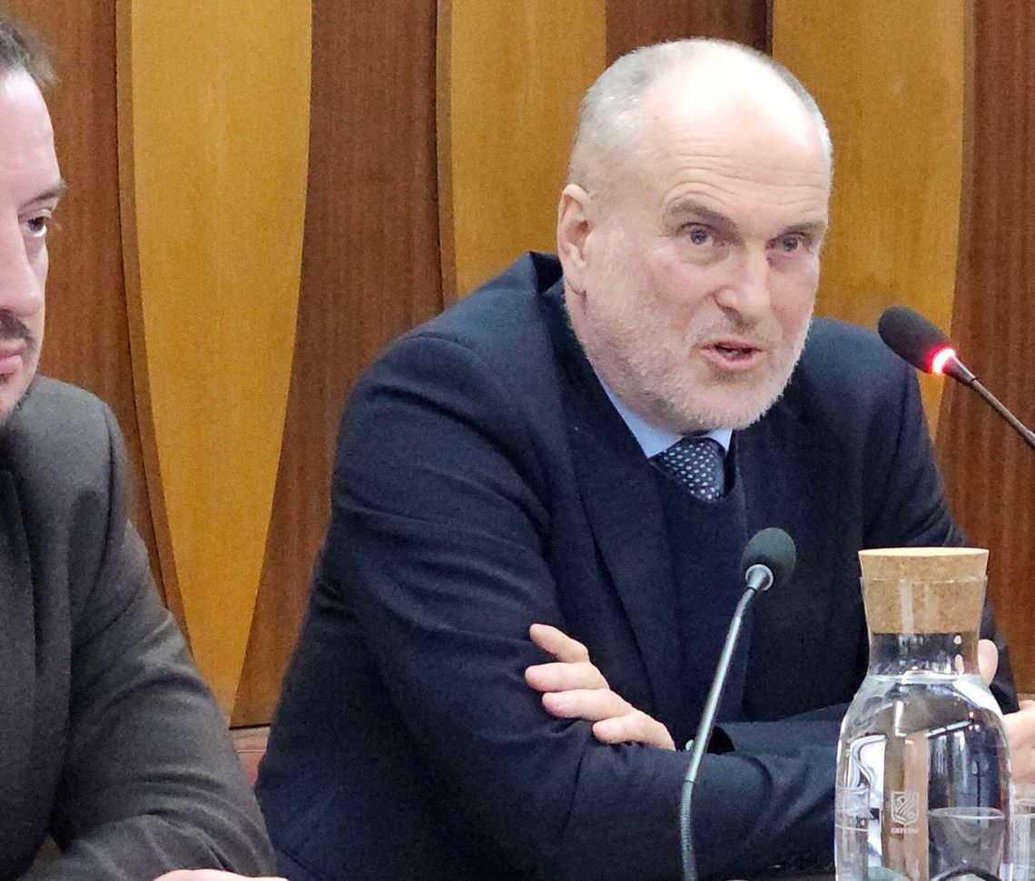 Skandal kadrowy w Gryfinie. Czy burmistrz złamał prawo zatrudniając polityka PiS bez konkursu