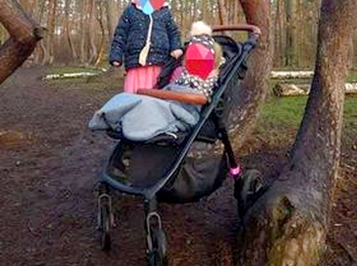 Skradziono dziecięcy wózek Skradziono dziecięcy wózek