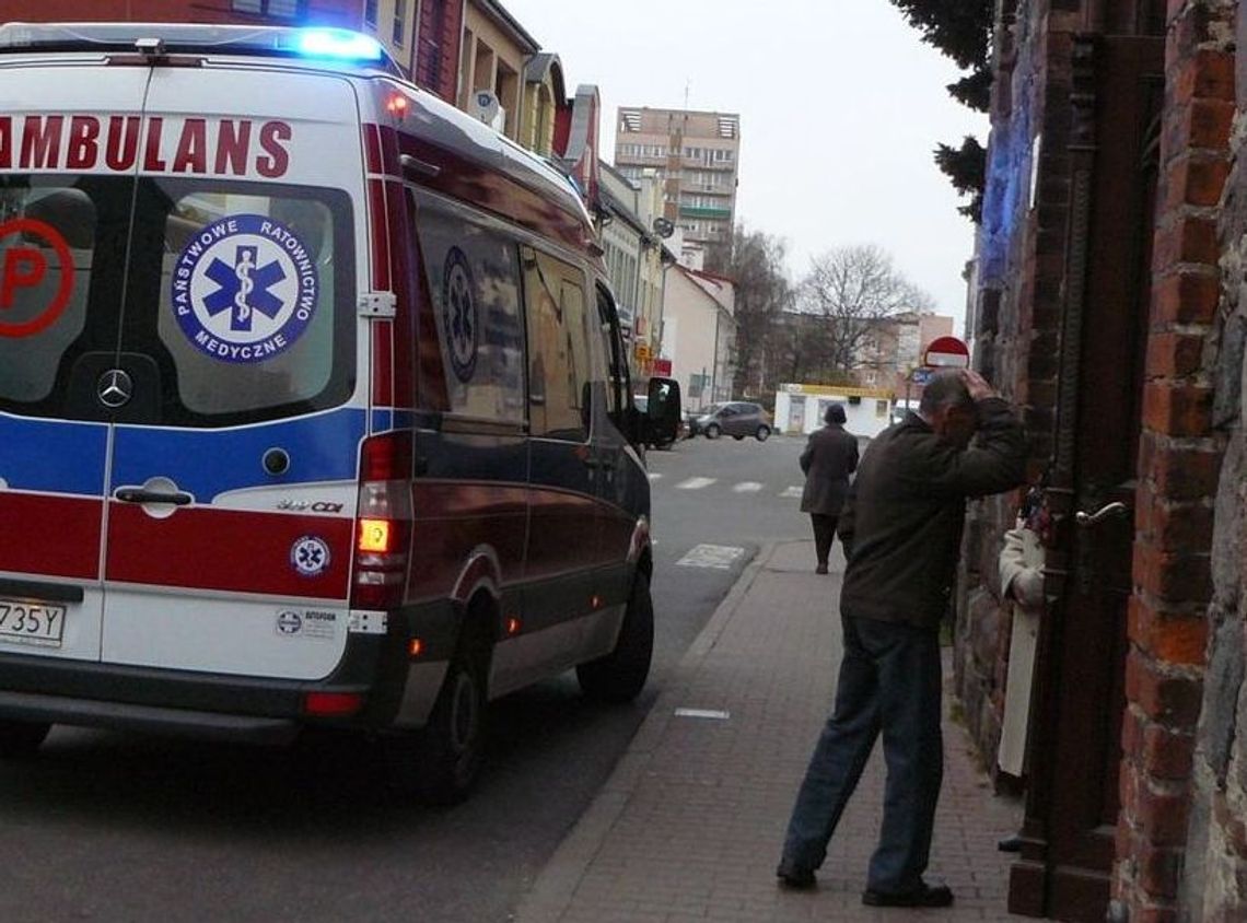 Śmierć 12-latka. Ojciec dzwonił na pogotowie dwa razy. Śmierć 12-latka. Ojciec dzwonił na pogotowie dwa razy.