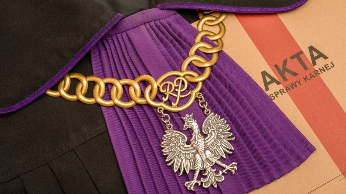 Śmierć 27-latka po interwencji policji. W sprawę włączyła się Helsińska Fundacja Praw Człowieka Śmierć 27-latka po interwencji policji. W sprawę włączyła się Helsińska Fundacja Praw Człowieka