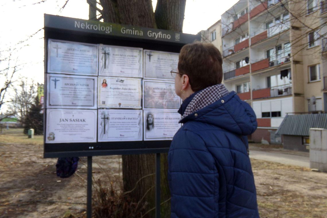 Śmierć zamyka księgę życia, ale otwiera bibliotekę wspomnień