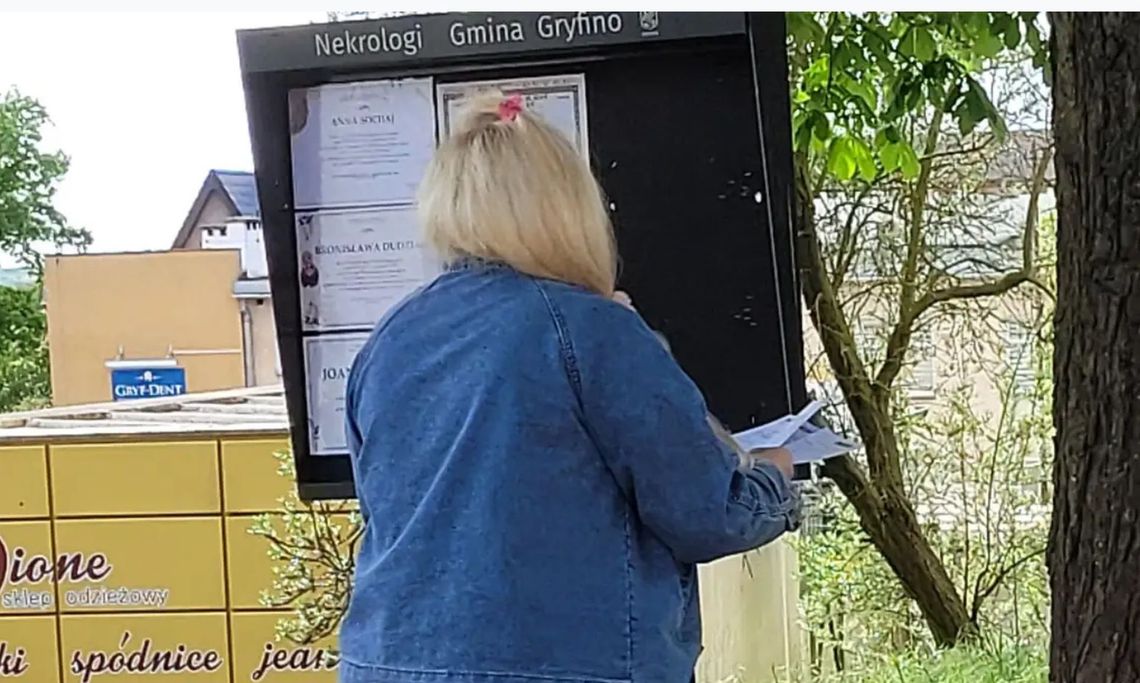 Smutek jest niewidzialnym bagażem, który dźwigają wszyscy żałobnicy Smutek jest niewidzialnym bagażem, który dźwigają wszyscy żałobnicy