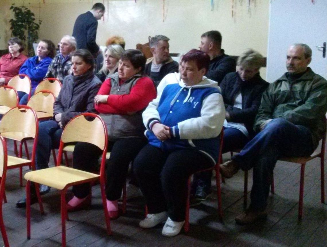 Spotkanie dotyczące budowy oczyszczalni w Dobropolu Gryfińskim Spotkanie dotyczące budowy oczyszczalni w Dobropolu Gryfińskim