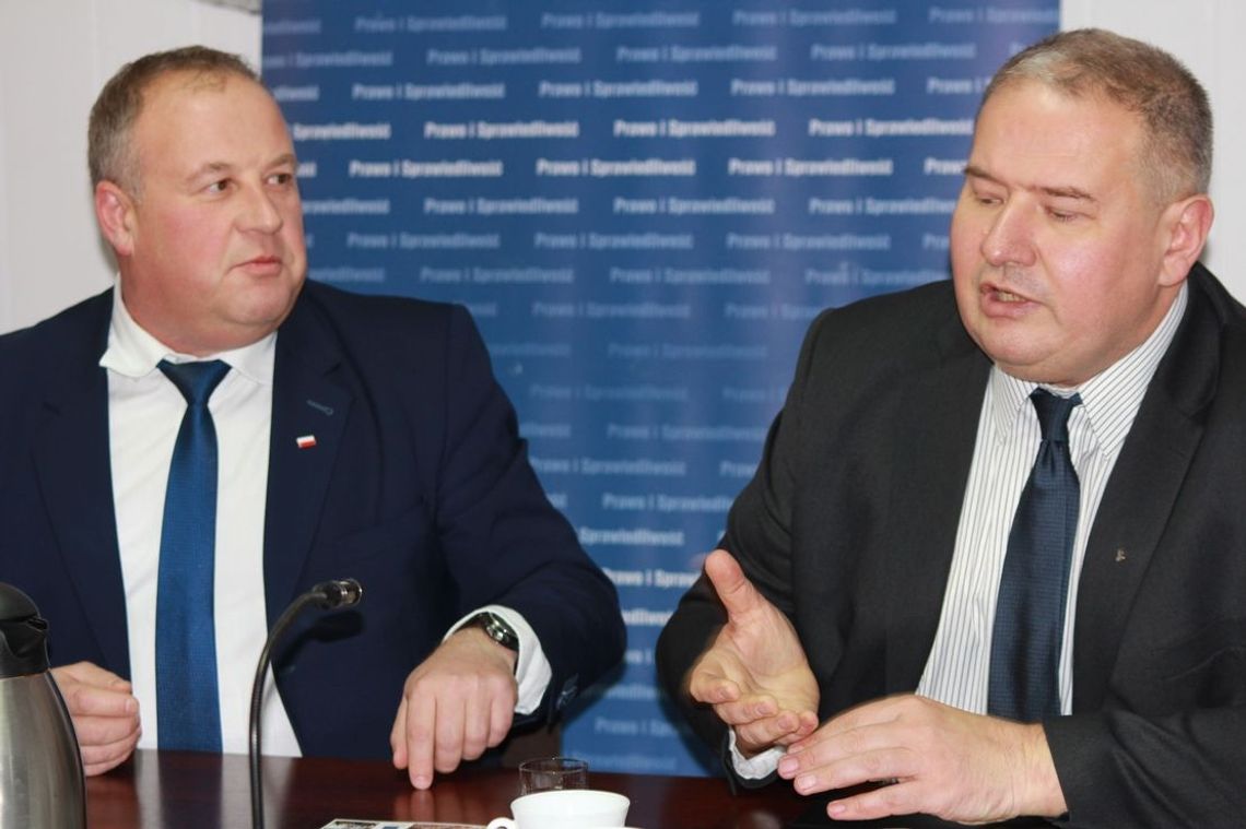 Sprawa handlu w niedziele zdominowała spotkanie z posłami PiS [FILM]