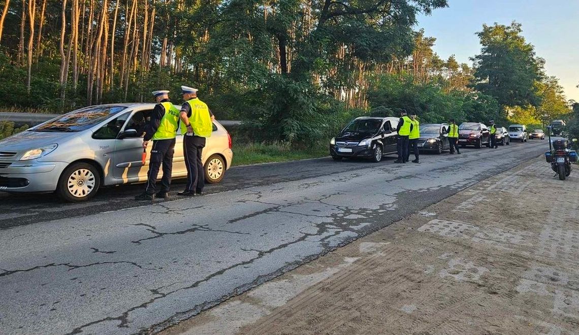 Sprawdzali pracowników jadących do pracy