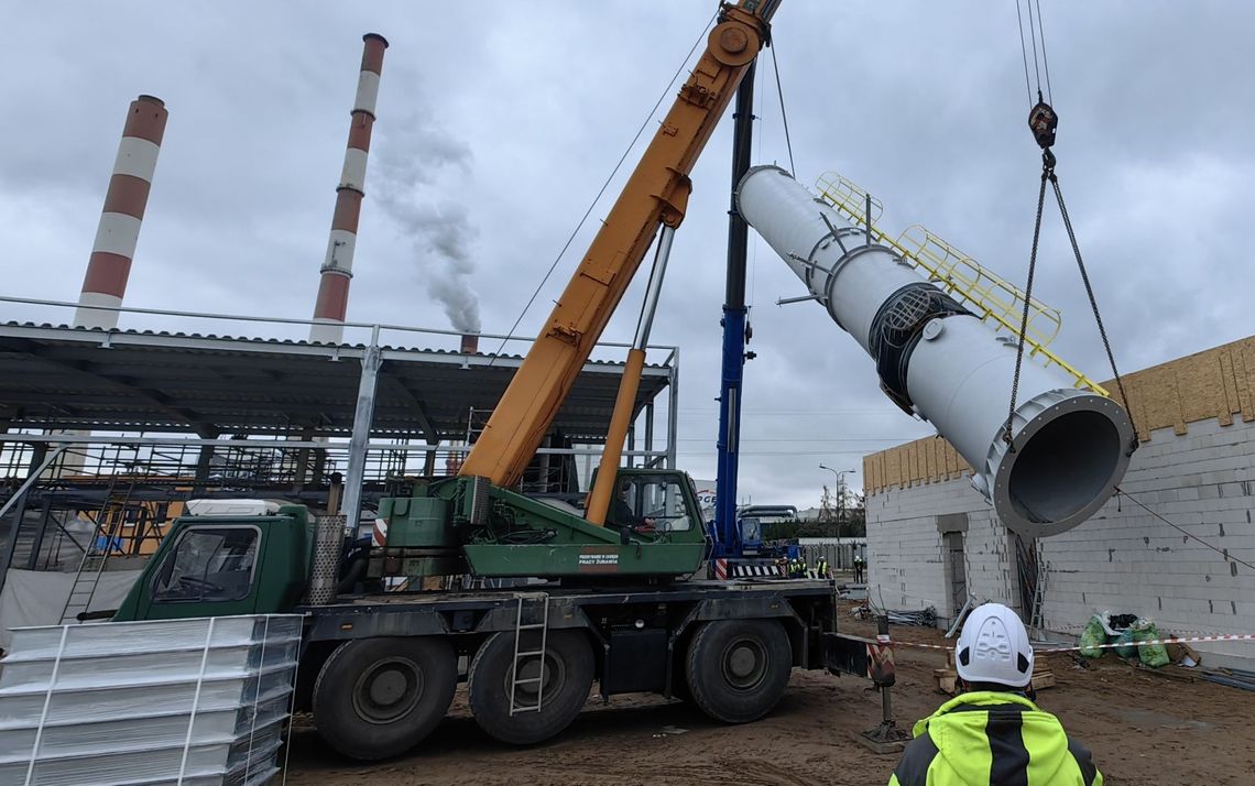 Stalowe serce regionu rośnie w siłę. Krajobraz pod Gryfinem już nigdy nie będzie taki sam Stalowe serce regionu rośnie w siłę. Krajobraz pod Gryfinem już nigdy nie będzie taki sam