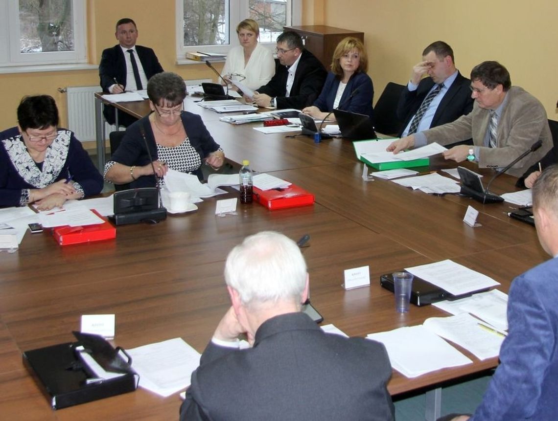 Stare Czarnowo udzieli pomocy finansowej gminie Gryfino Stare Czarnowo udzieli pomocy finansowej gminie Gryfino