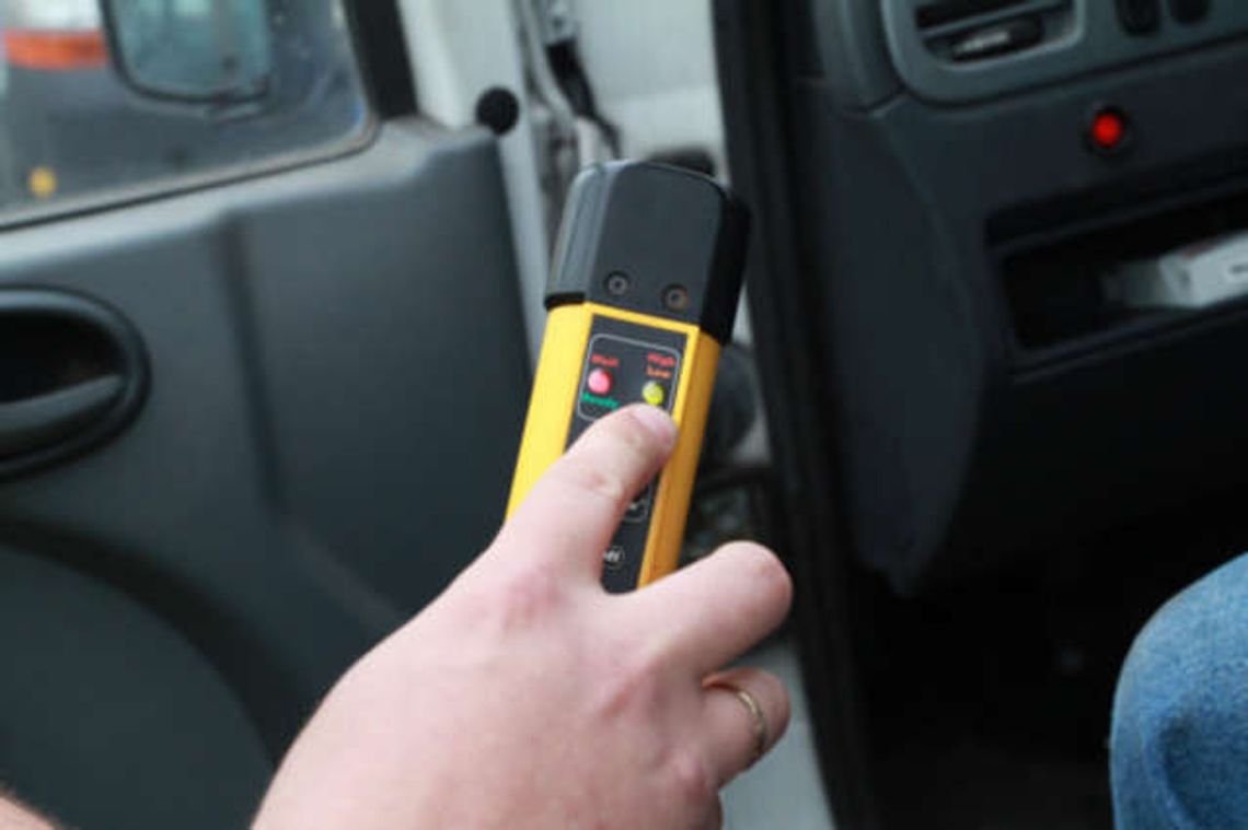 Starszy pan na podwójnym gazie Starszy pan na podwójnym gazie