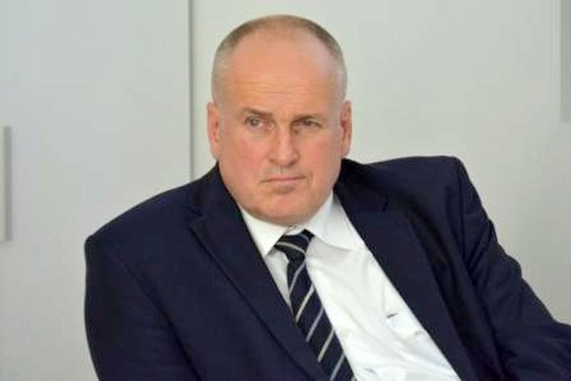 STOP upolitycznianiu samorządu przez Sawaryna!