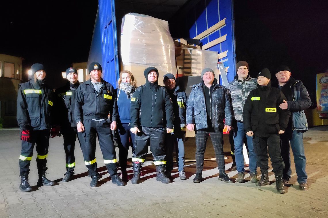 Strażacy i gmina uruchamiają zbiórkę publiczną dla Ukrainy. Brytyjska Polonia przyłącza się do pomocy
