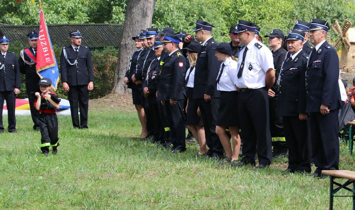 Jubileusze strażaków z kilku jednostek OSP. Kto ma nowy sztandar?