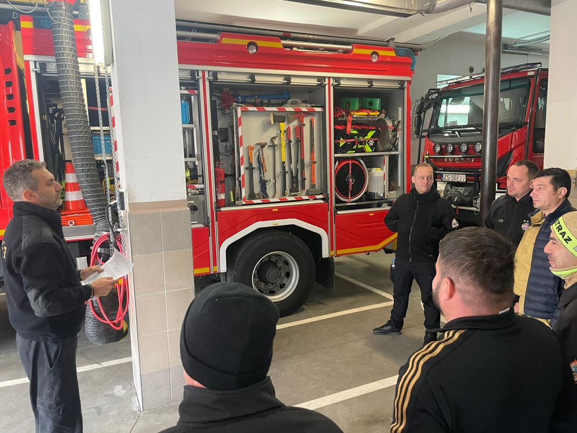 Strażacy ochotnicy z powiatu gryfińskiego zdobyli nowe uprawnienia Strażacy ochotnicy z powiatu gryfińskiego zdobyli nowe uprawnienia