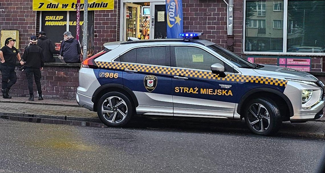 Strażnik miejski z Gryfina będzie mógł cię nagrać. W Szczecinie też z kamerami Strażnik miejski z Gryfina będzie mógł cię nagrać. W Szczecinie też z kamerami