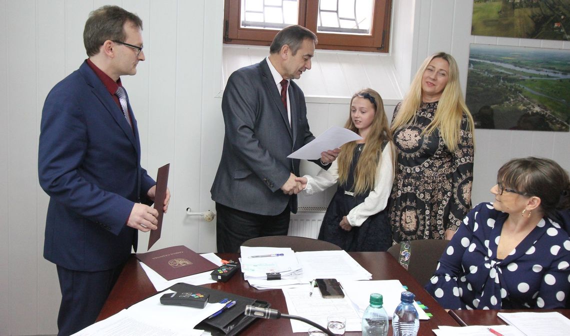 Stypendia dla najlepszych w nauce i sporcie Stypendia dla najlepszych w nauce i sporcie